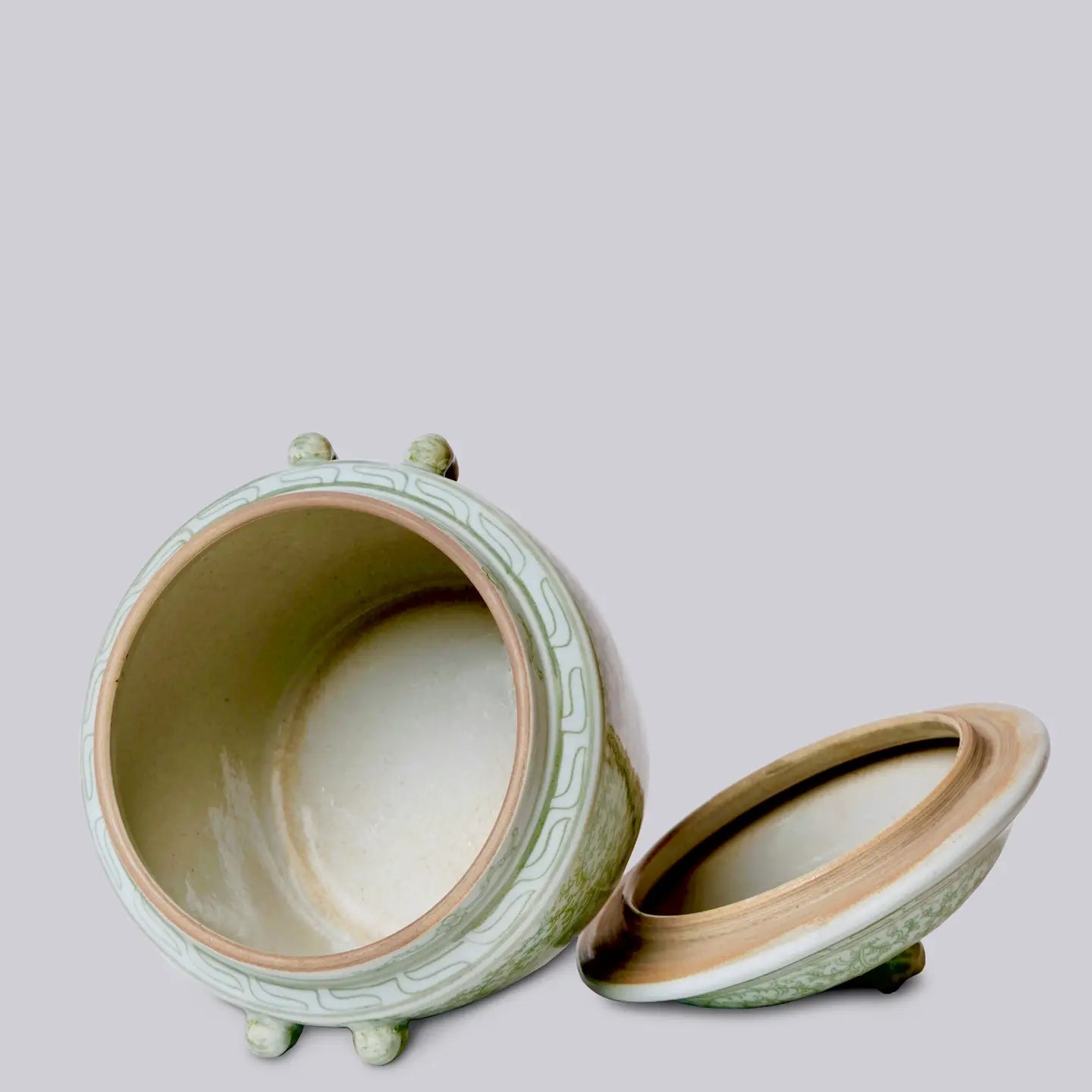 Green and White Porcelain Scrolling Peony Lug Jar Candle